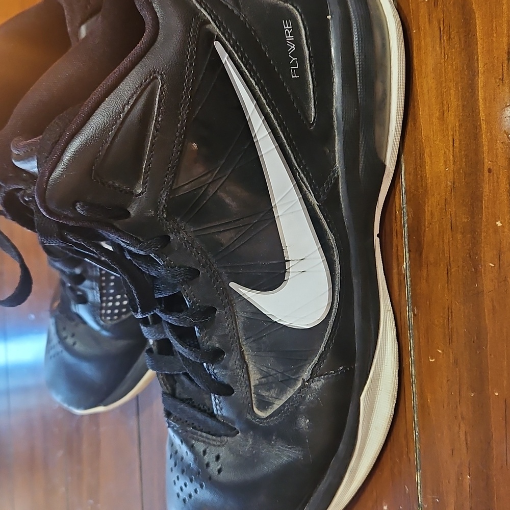 🐺 NIKE SNEAKERS - Picture 4 of 11